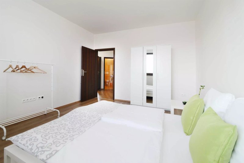 Ambiente Apartments - Business & Family