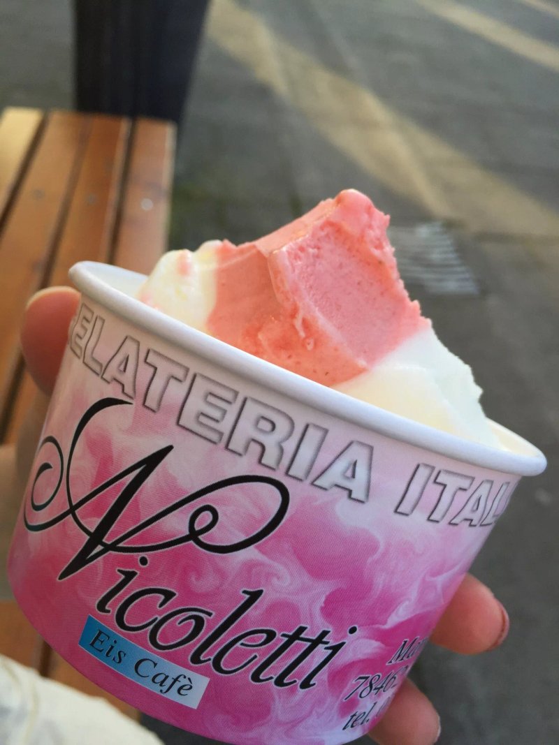 Eiscafe Nicoletti Aniello
