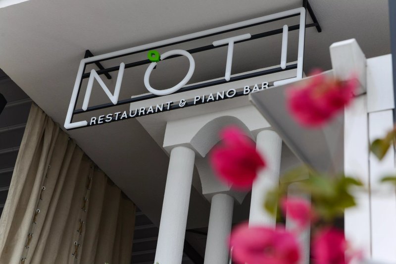 NOTI Restaurant & PIano Bar