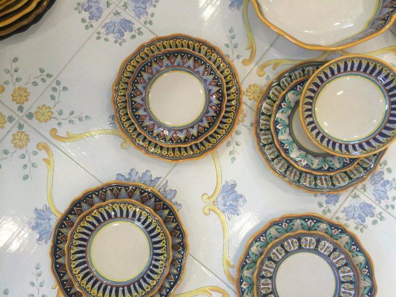 Ceramiche Cosmolena Di Margherita Di Palma