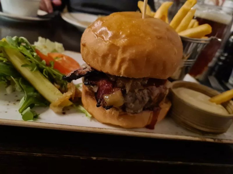 Gustav Grill & Bar