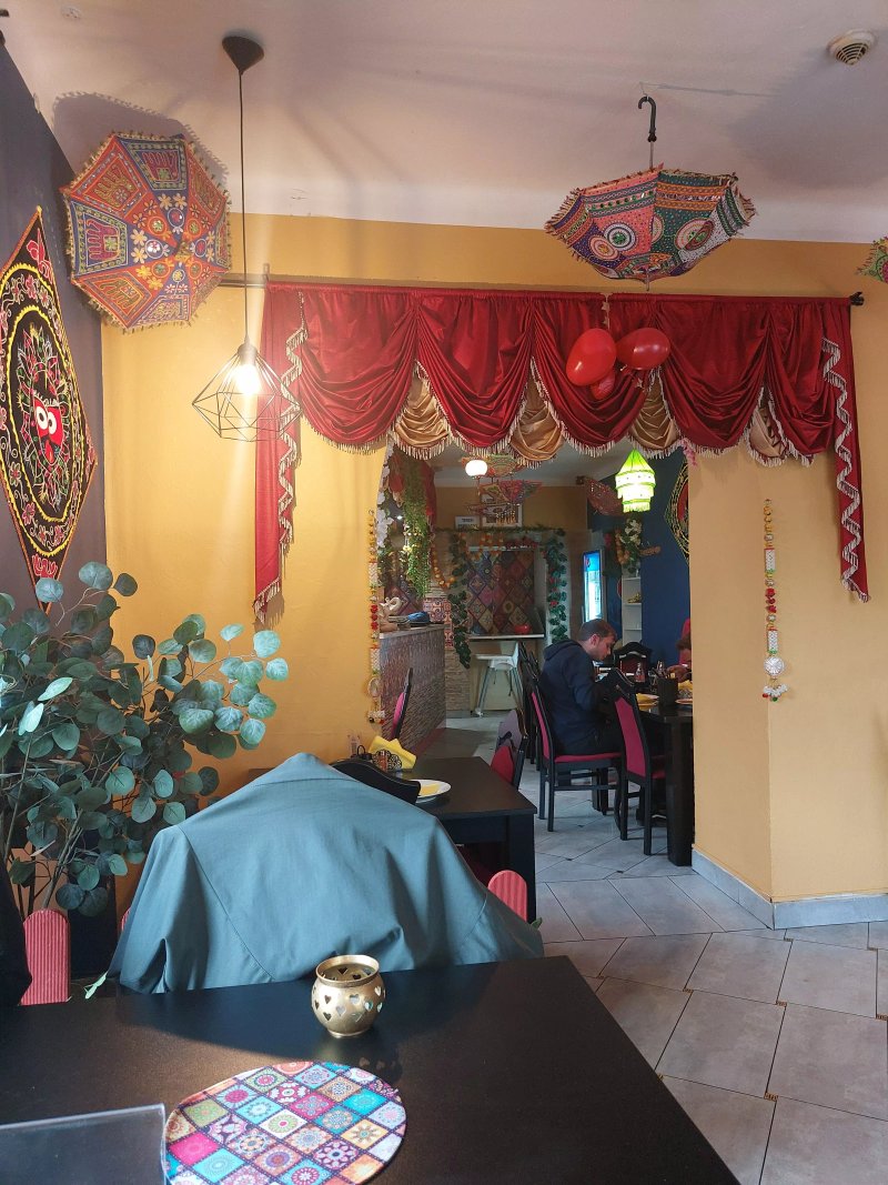 Royal Curry Indian Cuisine