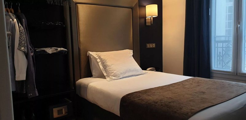 Acacias Etoile Hotel