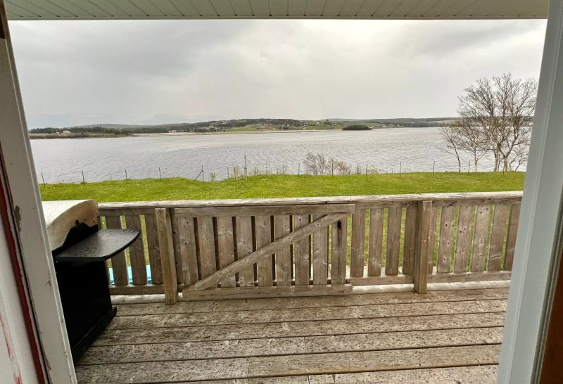 Whitethorn Lodge