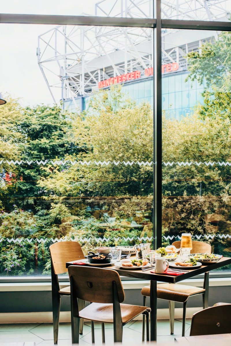 Cafe Football