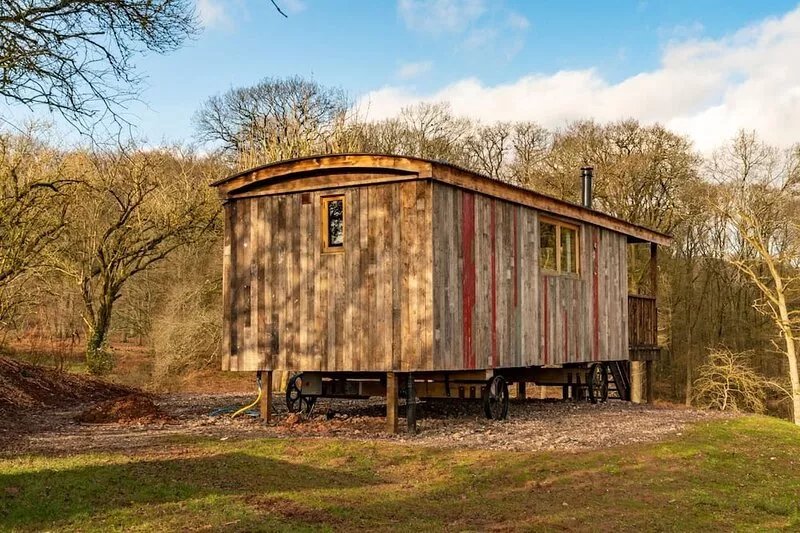 Bertha - sleeps 2 guests  in 1 bedroom