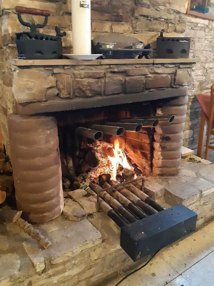 Platanos Taverna