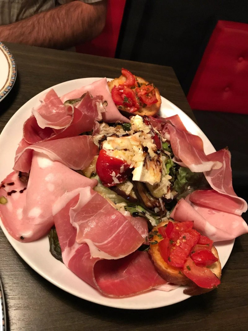 Chez Salva