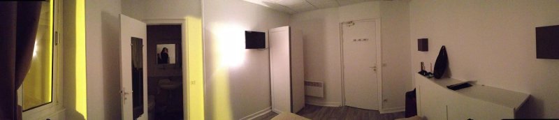 Le Petit Hotel