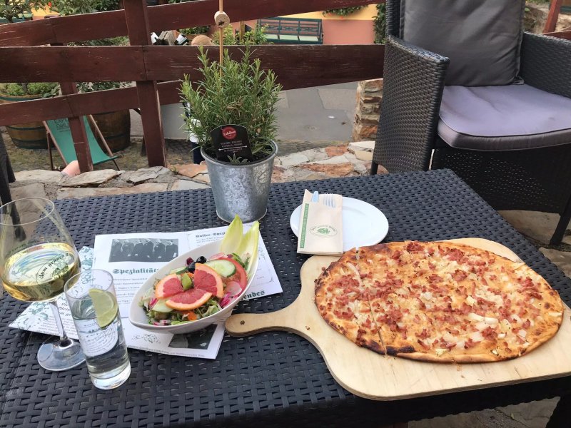 Friedrich`s Wine & Dine