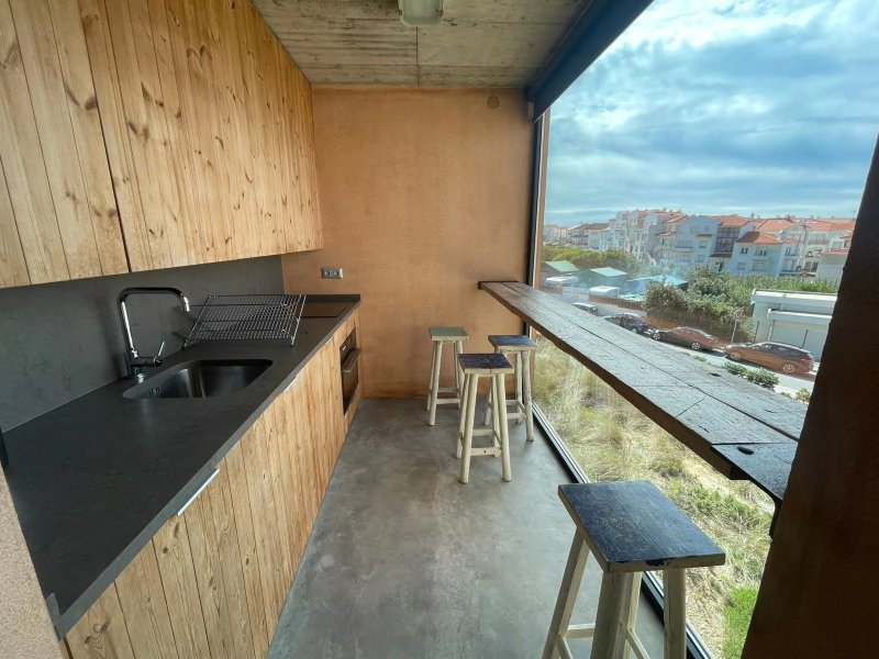 Noah Surf House