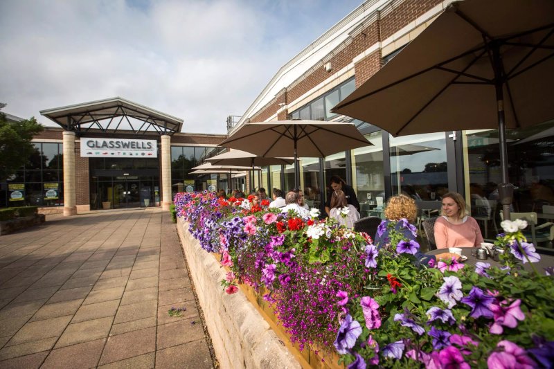 The Place to Eat at Glasswells
