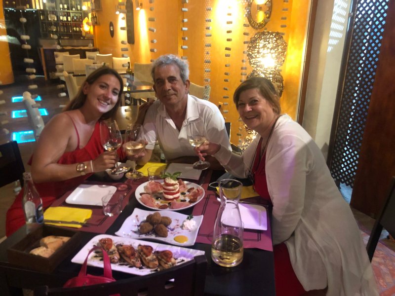 Dabda Wine Bar Tapas y Restaurant