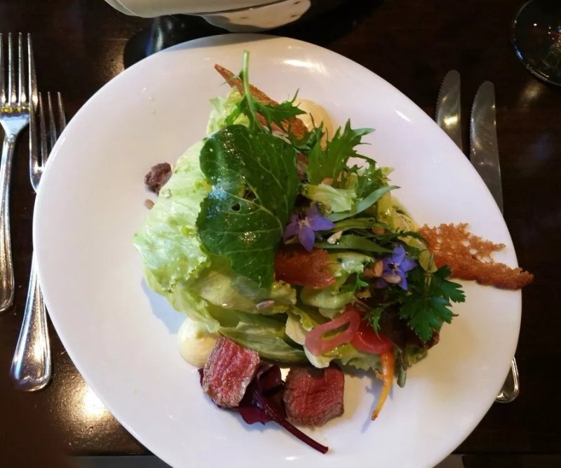 Bistro "oma & Enkel"