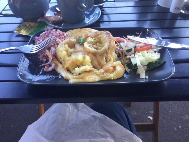 The Bridge Cafe/restaurant