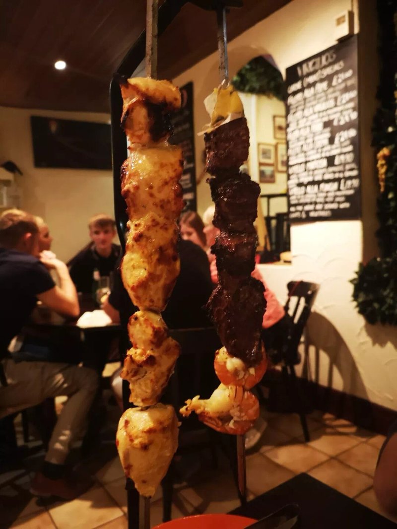 Virgilio's Pizzeria & Portugese Grill