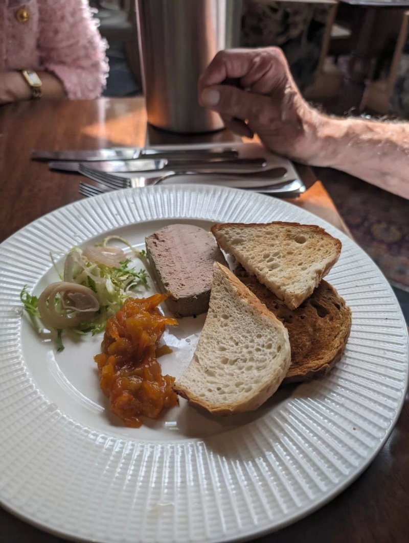 The Mytton And Mermaid Hotel