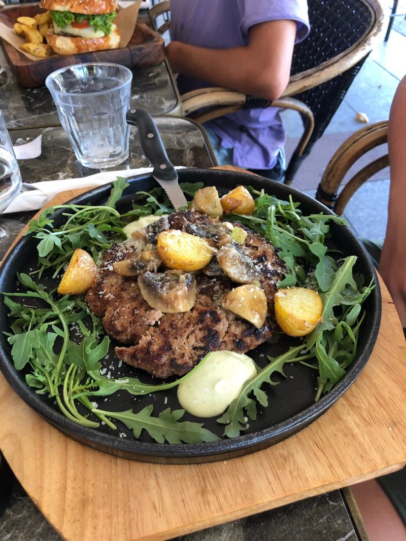 Bistroteca