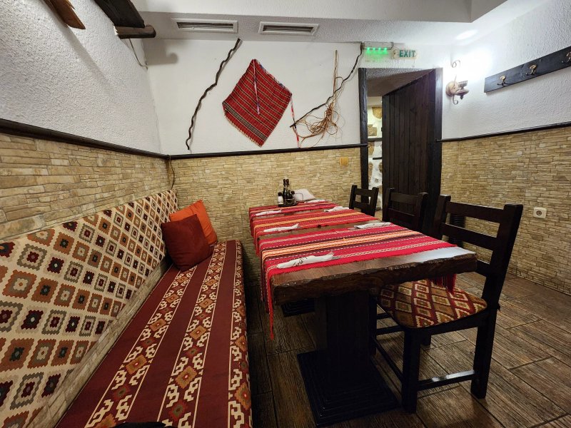 Izbata Tavern 2