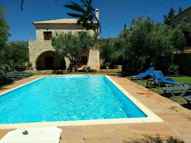 Maison Viros