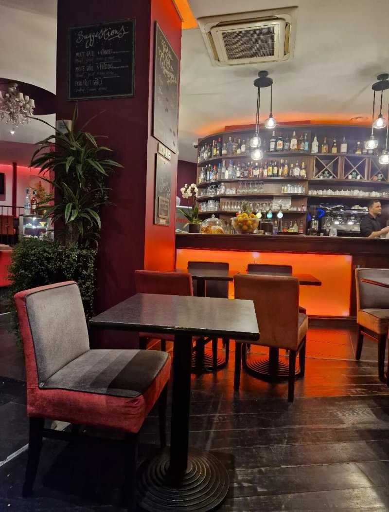 Cafe de Luna