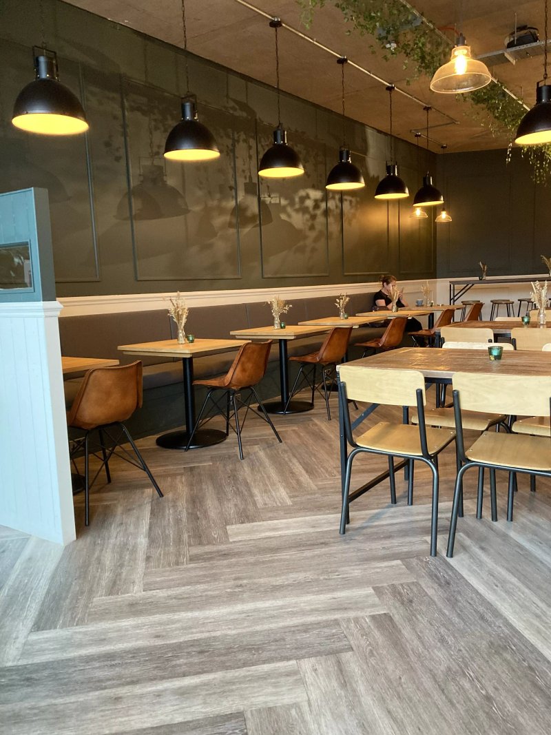 & Company Bar & Kitchen