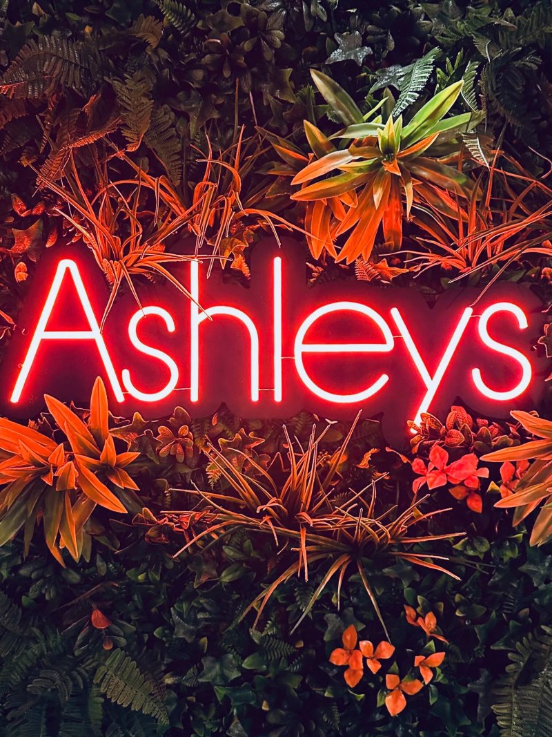 Ashleys Restaurant