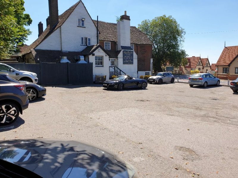 Abergavenny Arms Pub & Restaurant