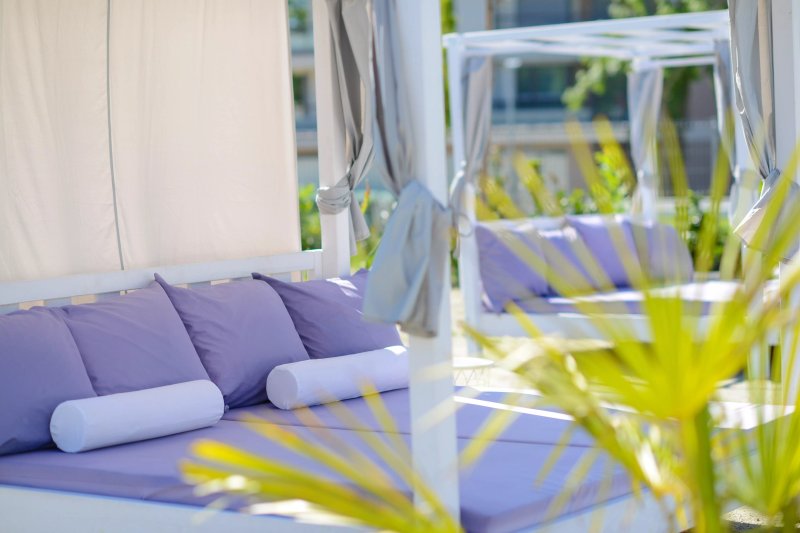 Aura Hotel