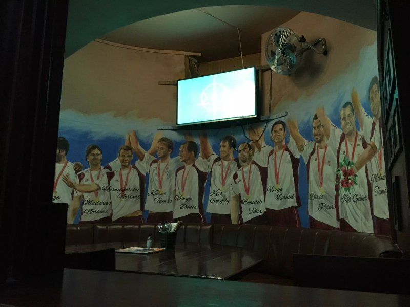 Champs PUB