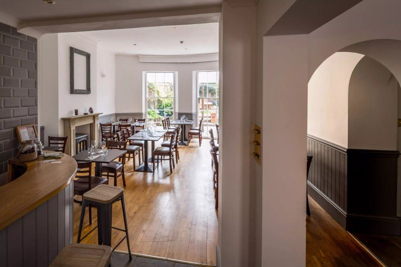 Hewitt's Restaurant & Rooms