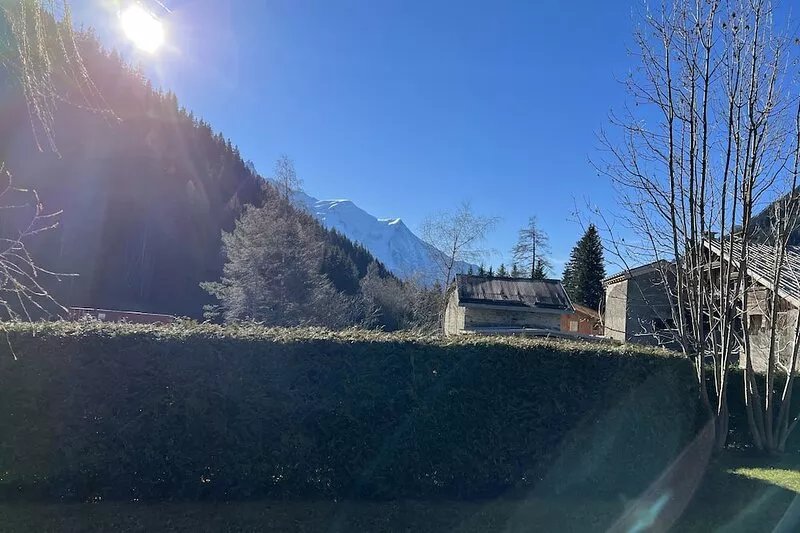 Lovely Stylish Chalet, Stunning Views of Mont Blanc, Nordic Bain, Near to Skiing