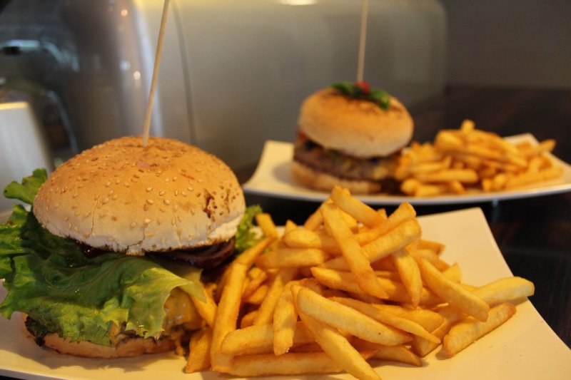 Coruja Restaurant, Bar and Lounge