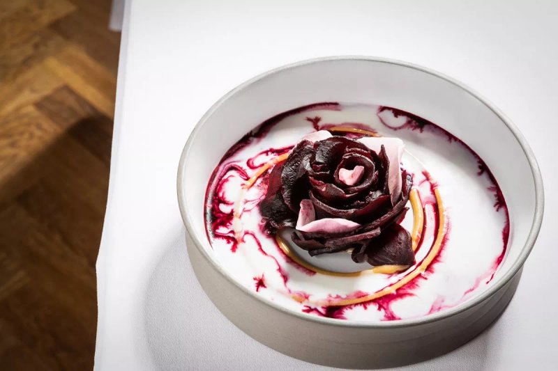 Salons - Restaurant & Atelier