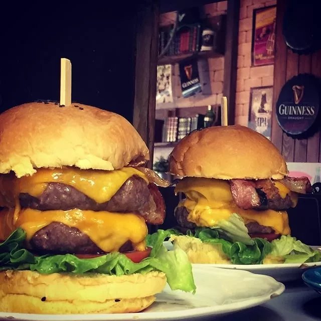 Friends Pub& Hamburgueria Artesanal