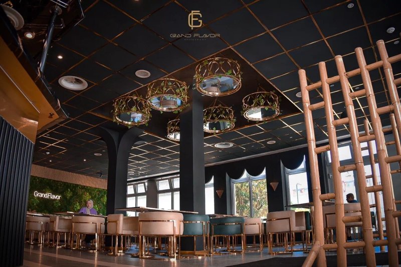 Grand Flavor Restaurant