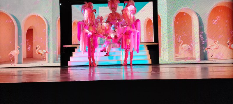 Cabaret Music-Hall La Belle Entree