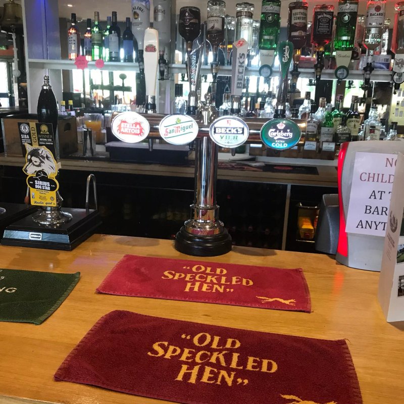 Five Miles from Anywhere No Hurry Inn