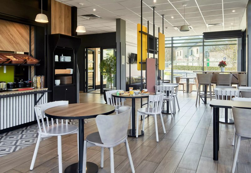 B&B HOTEL Igny Palaiseau