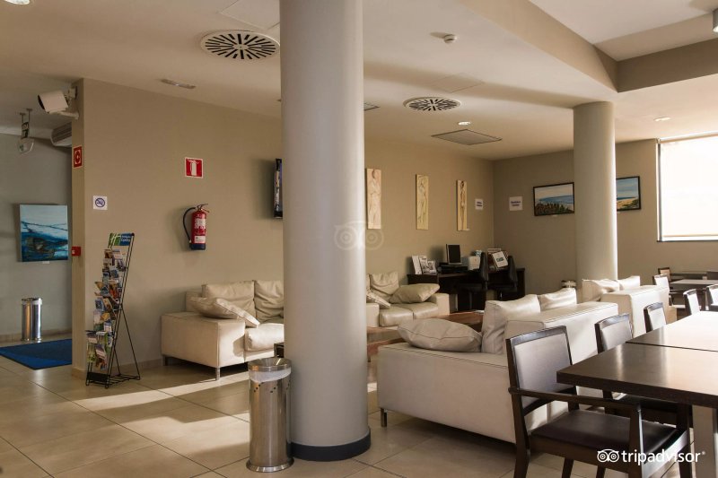 Holiday Inn Express Campo De Gibraltar - Barrios By IHG