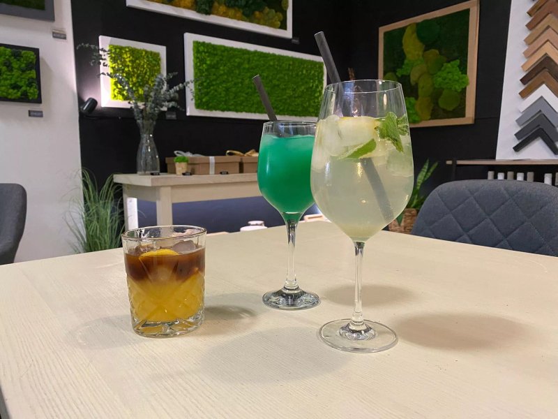 WOODILO design & cafe