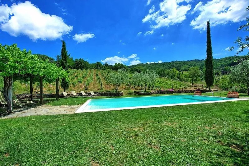 Villa Lo Scoiattolo - Holiday Country Villa with private swimming pool in