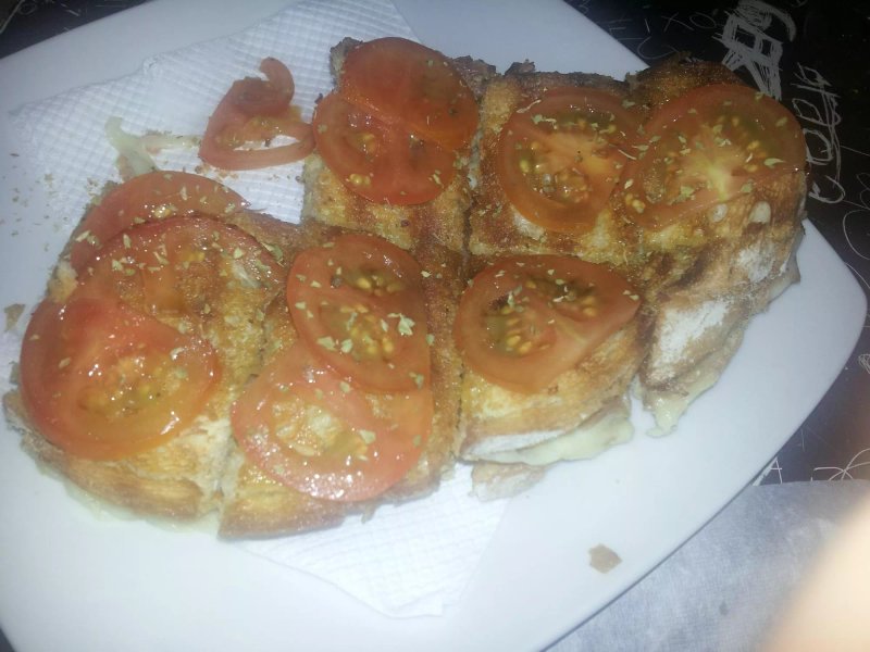 Liz Caffe Bar
