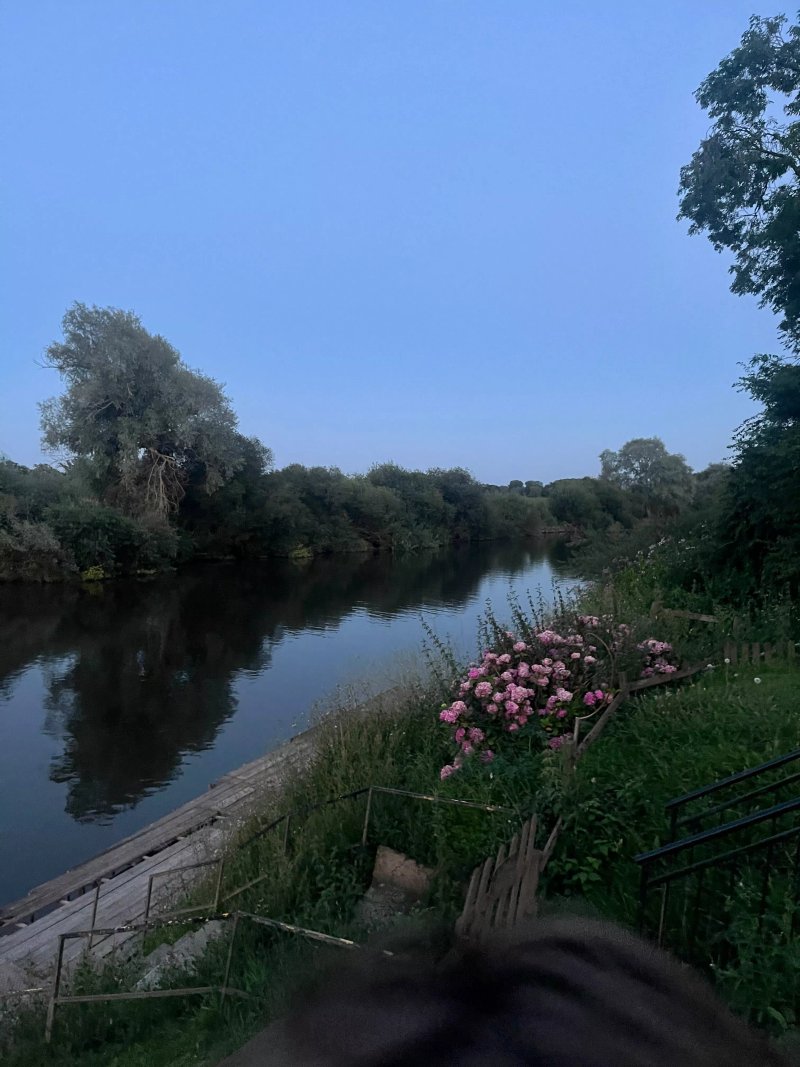 Riverside Caravan Park