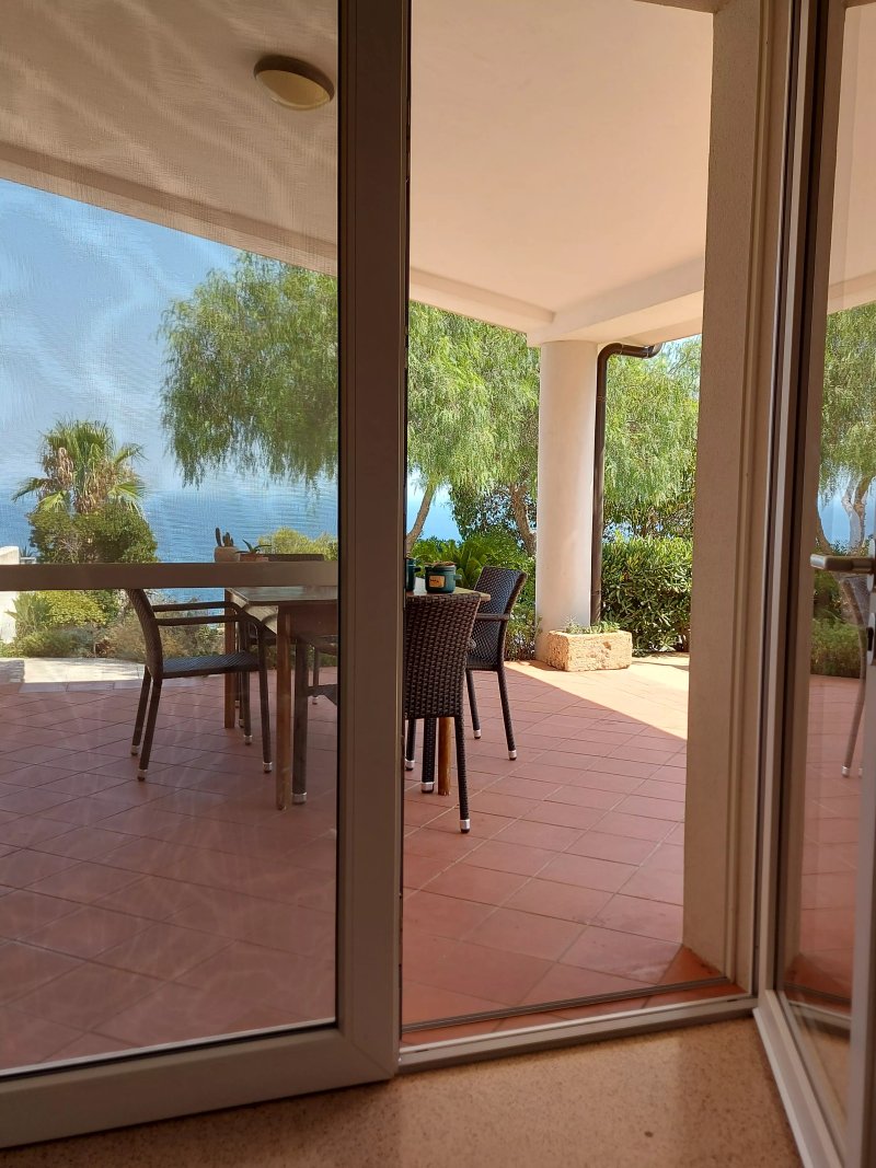 Villa Resta – Private Garden with Stunning Sea Views