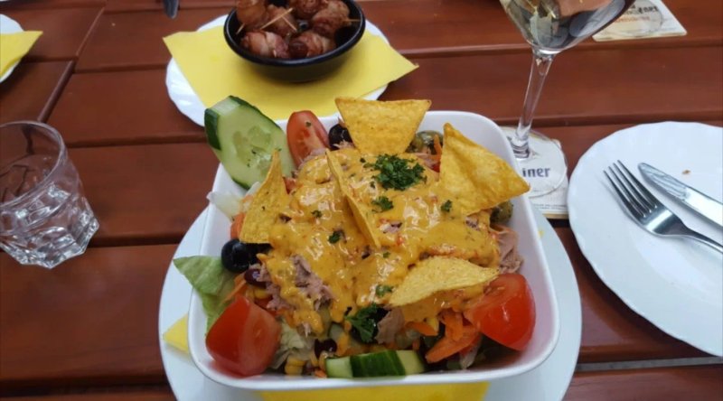 Cafe Tropical