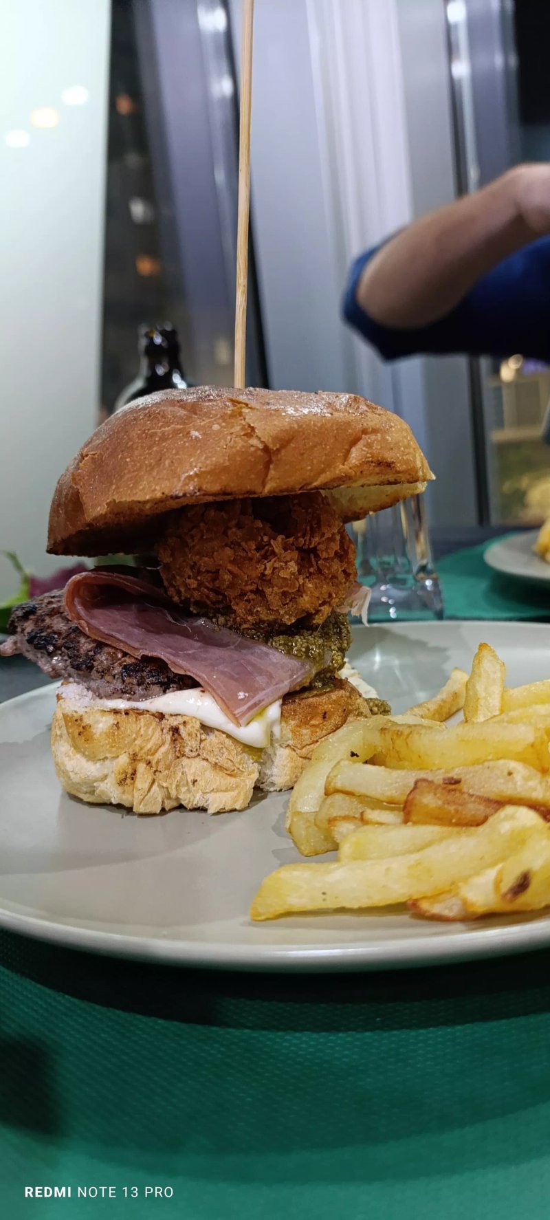 KmZero Italian Pub