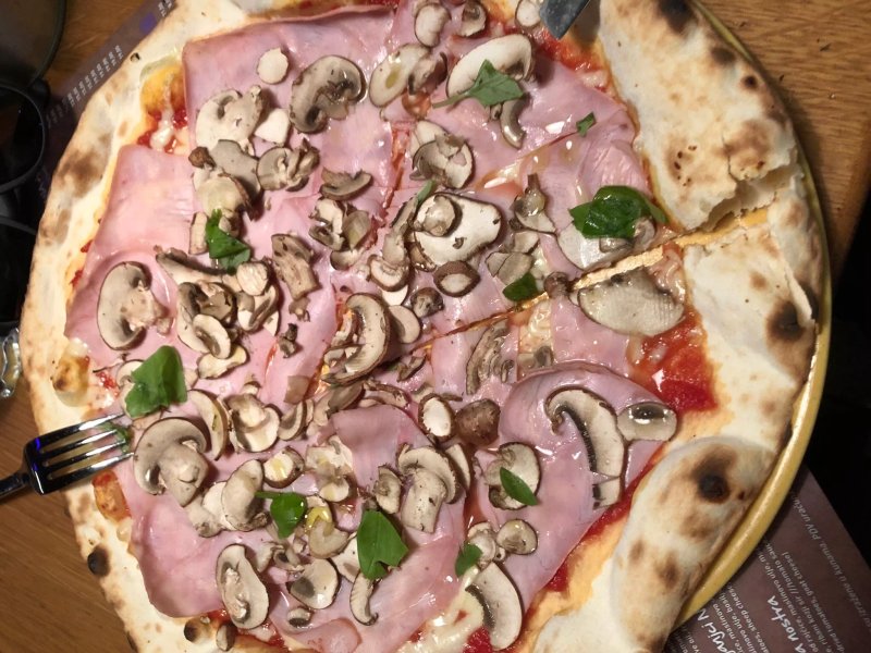 Duksa Pizza