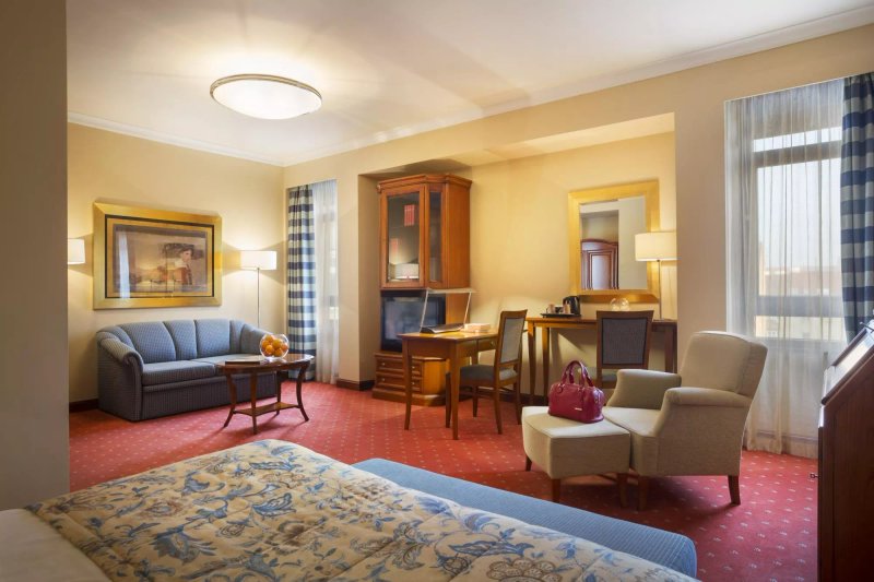 Best Western Premier Hotel Astoria