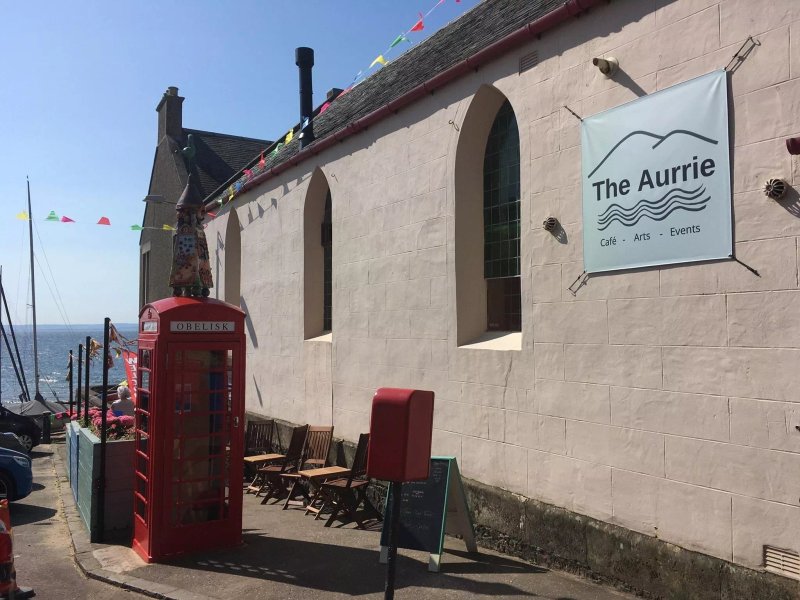 Lily's @ The Aurrie